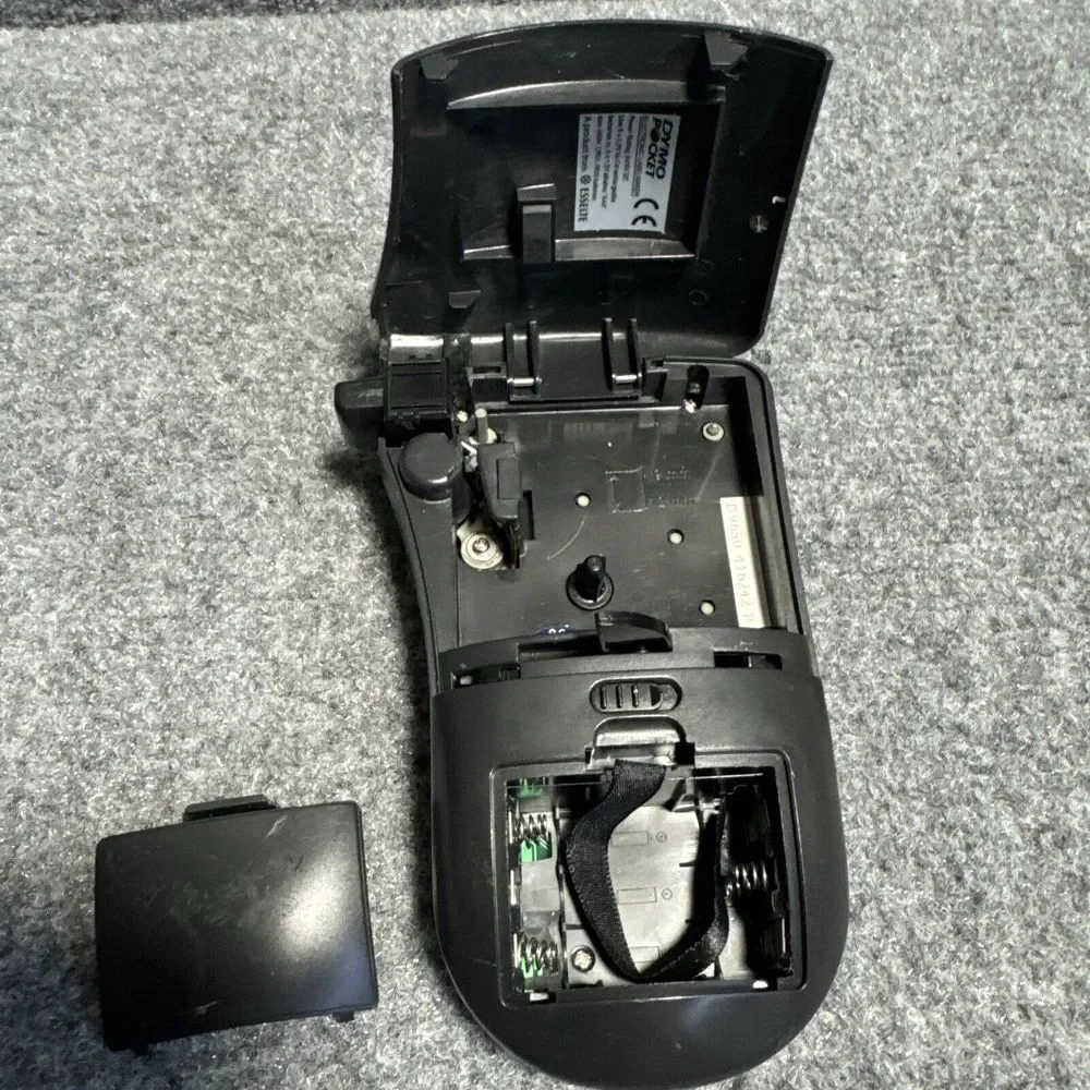 Esselte Dymo Pocket Electronic Label Maker Printer Untested‎ As Is
